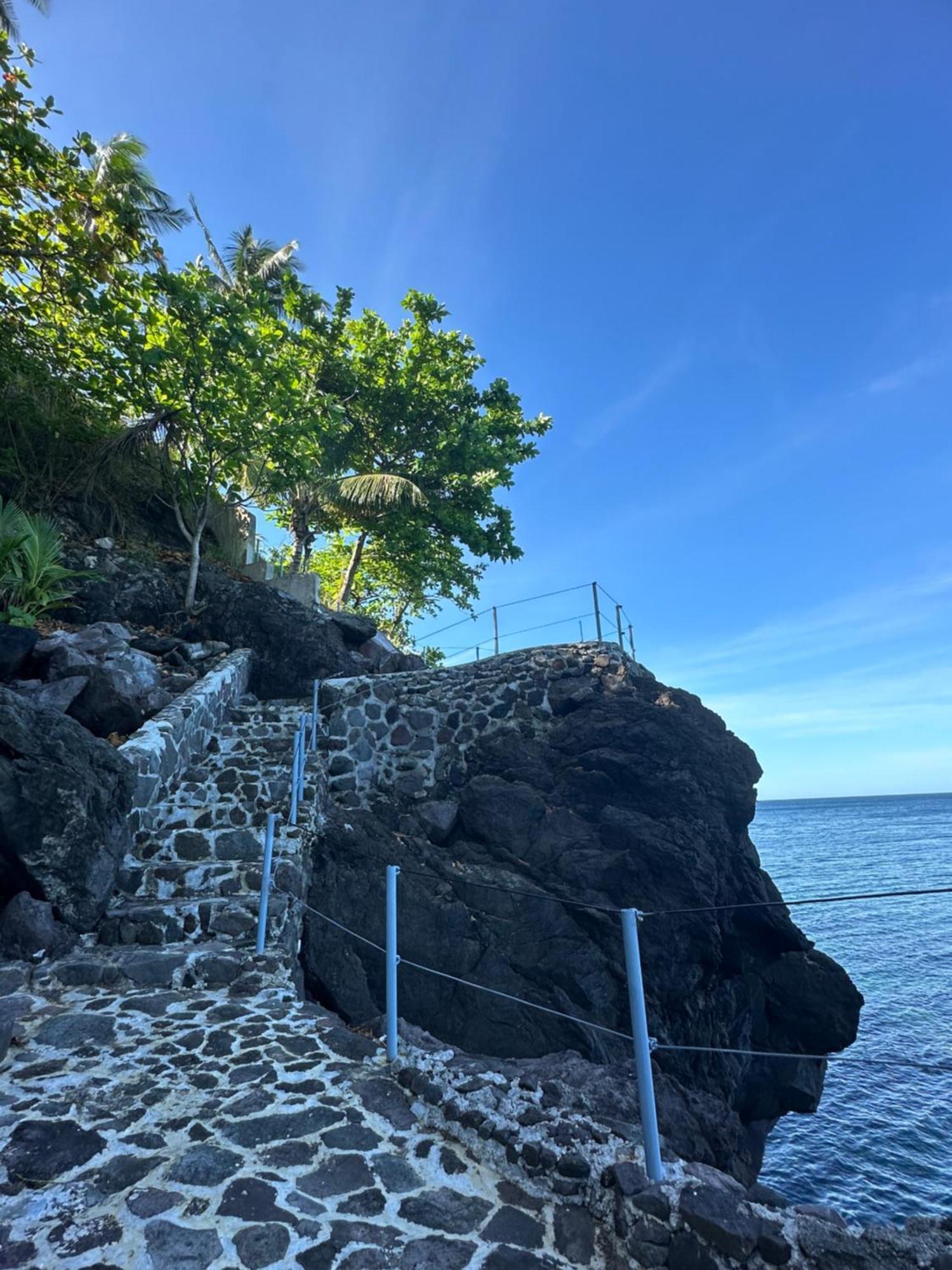 Tongatok Cliff Resort Mambajao Esterno foto