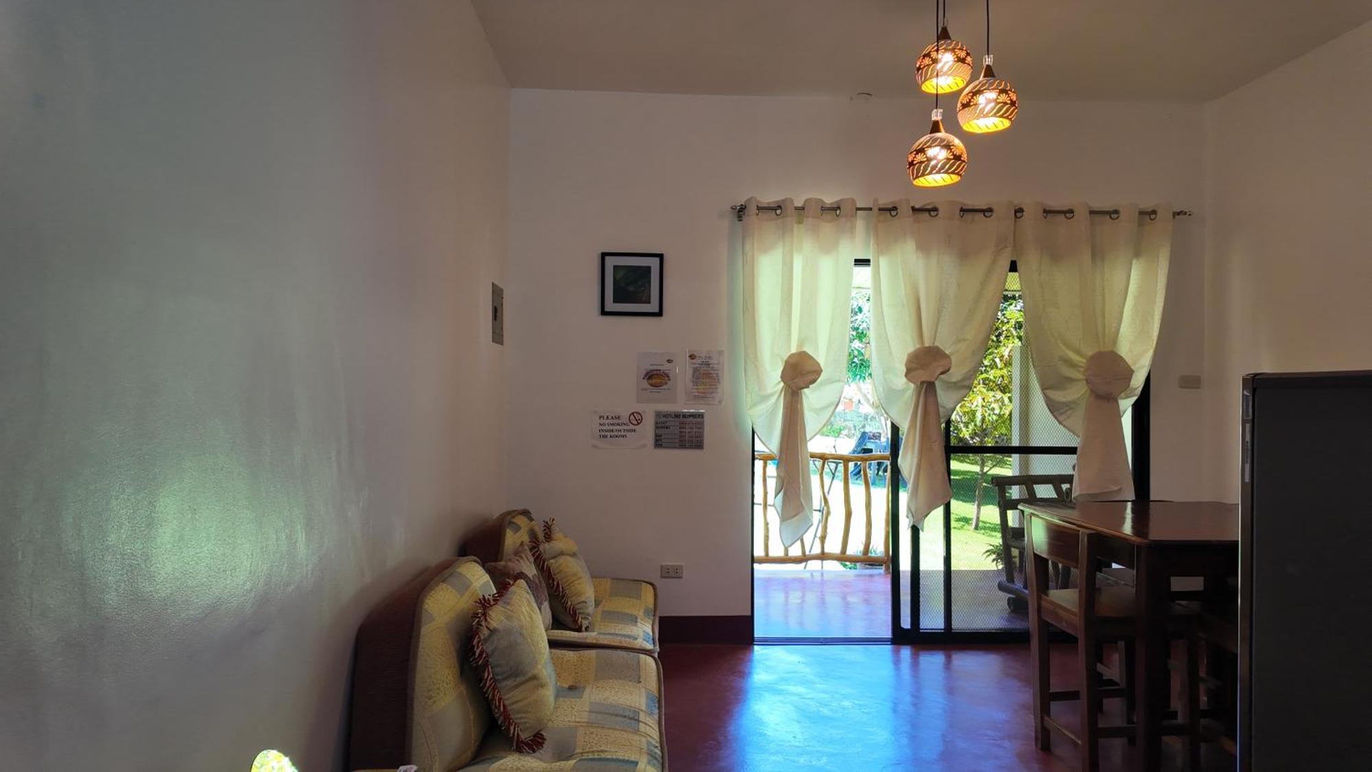 Tongatok Cliff Resort Mambajao Esterno foto