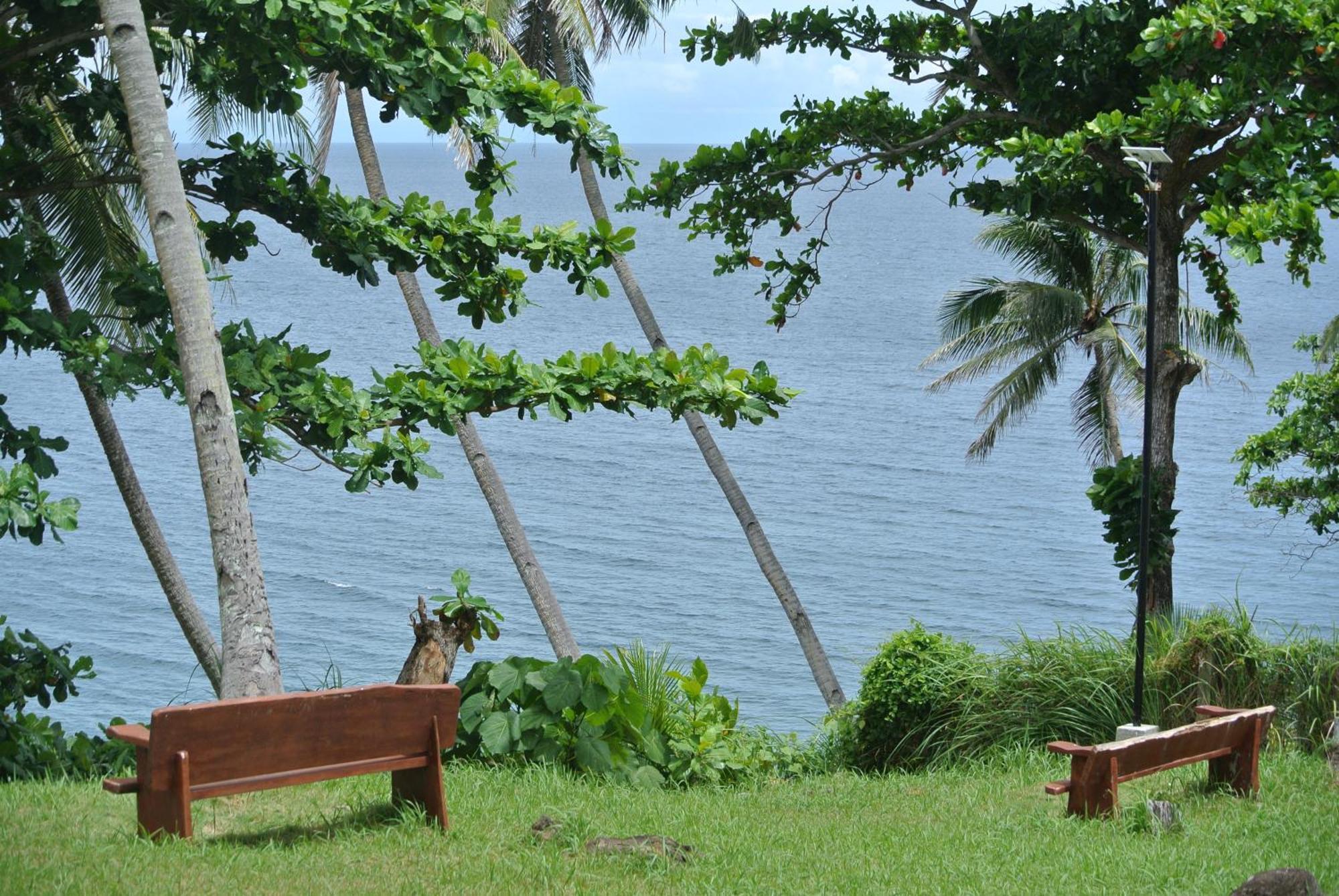 Tongatok Cliff Resort Mambajao Esterno foto