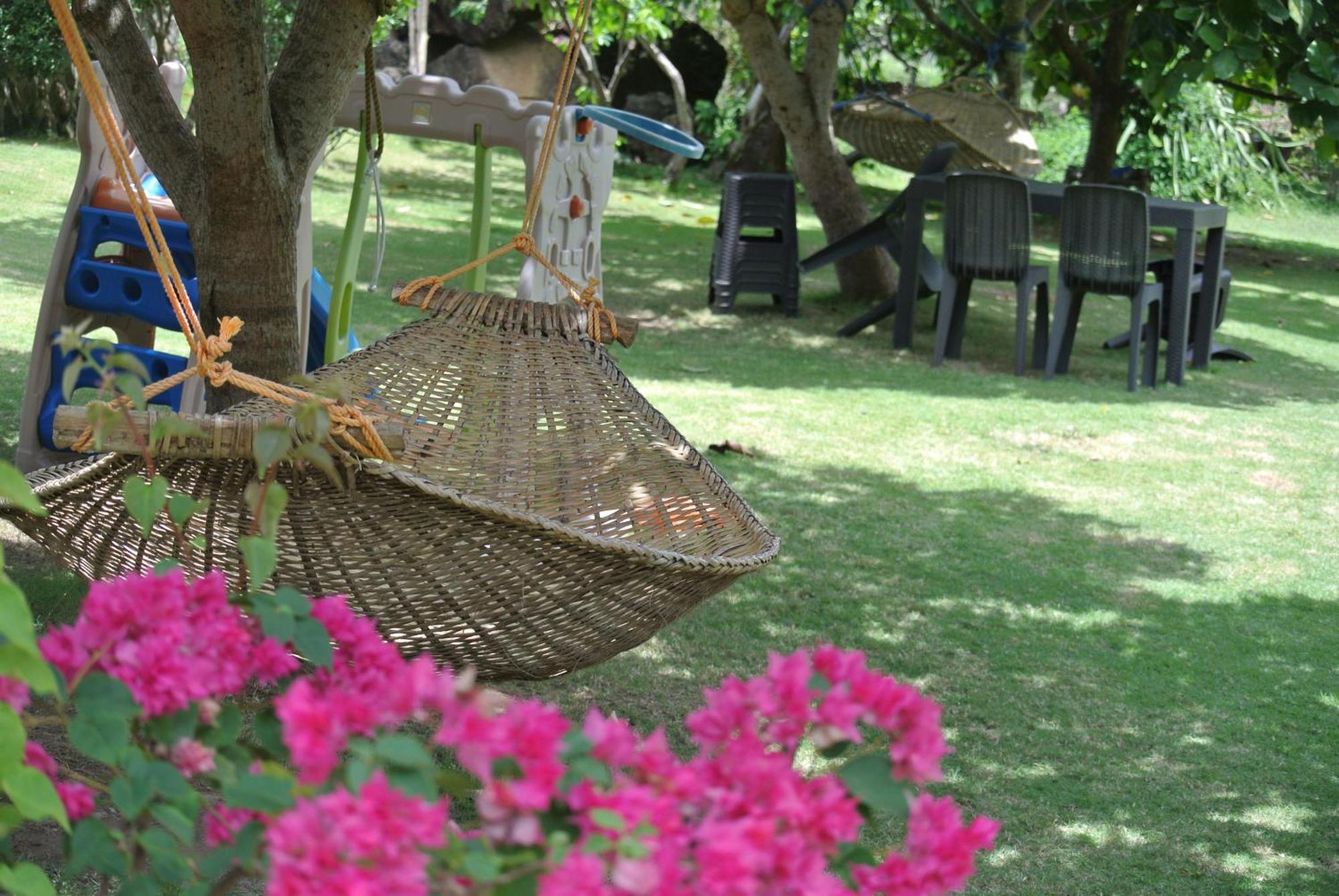 Tongatok Cliff Resort Mambajao Esterno foto