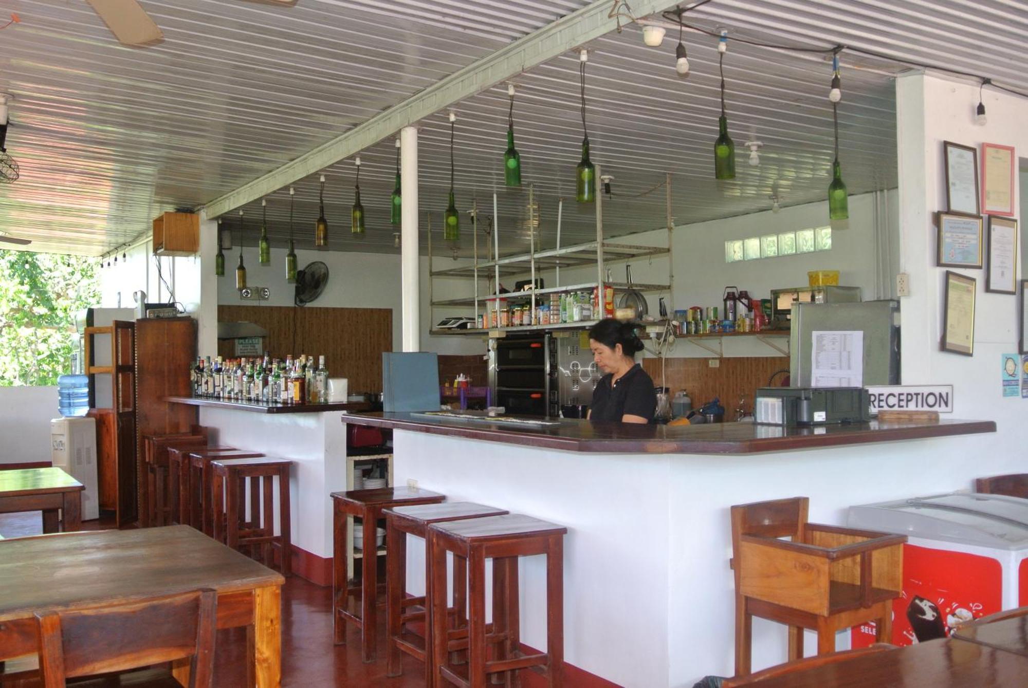 Tongatok Cliff Resort Mambajao Esterno foto