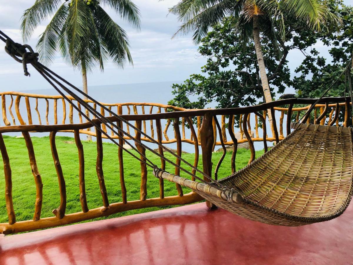 Tongatok Cliff Resort Mambajao Esterno foto