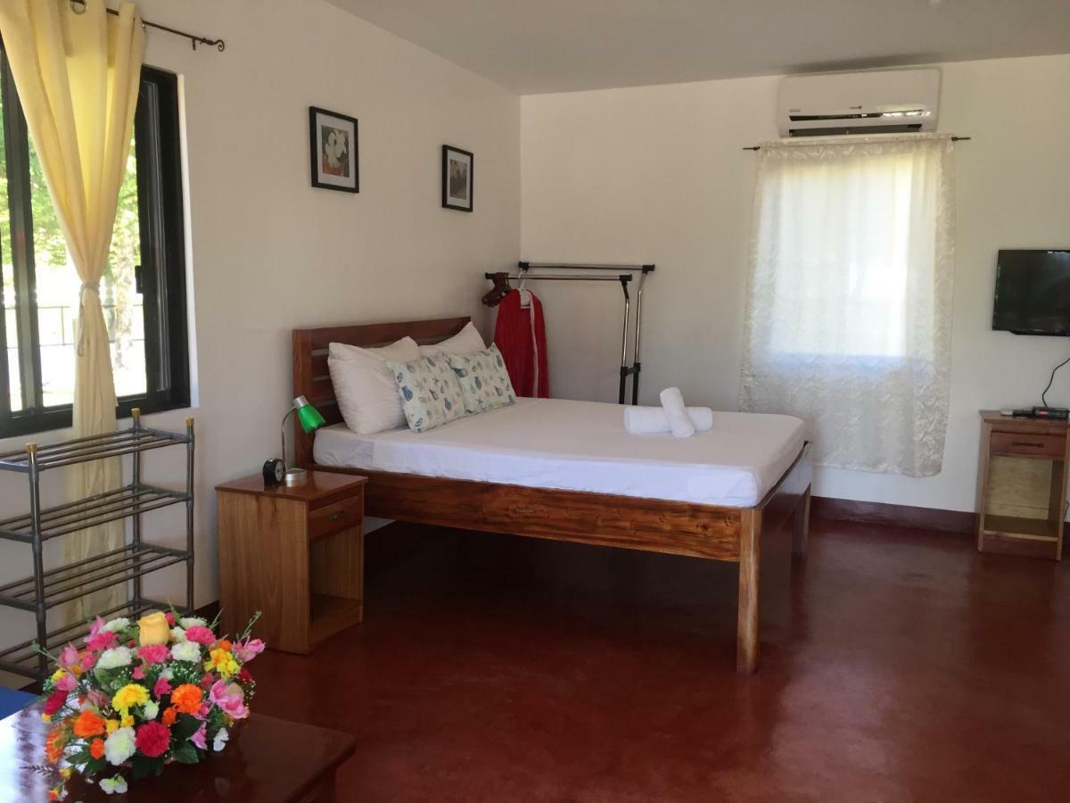 Tongatok Cliff Resort Mambajao Esterno foto