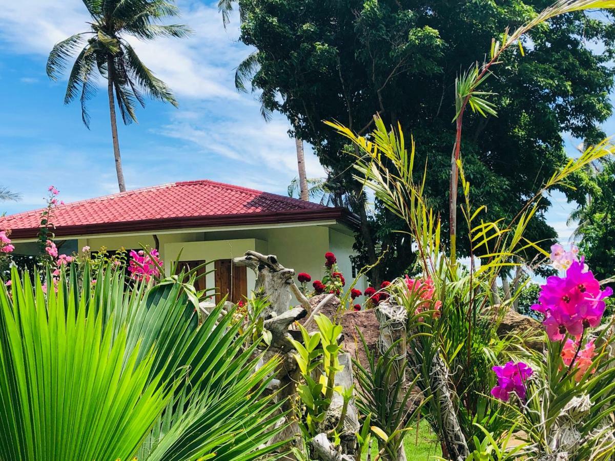 Tongatok Cliff Resort Mambajao Esterno foto